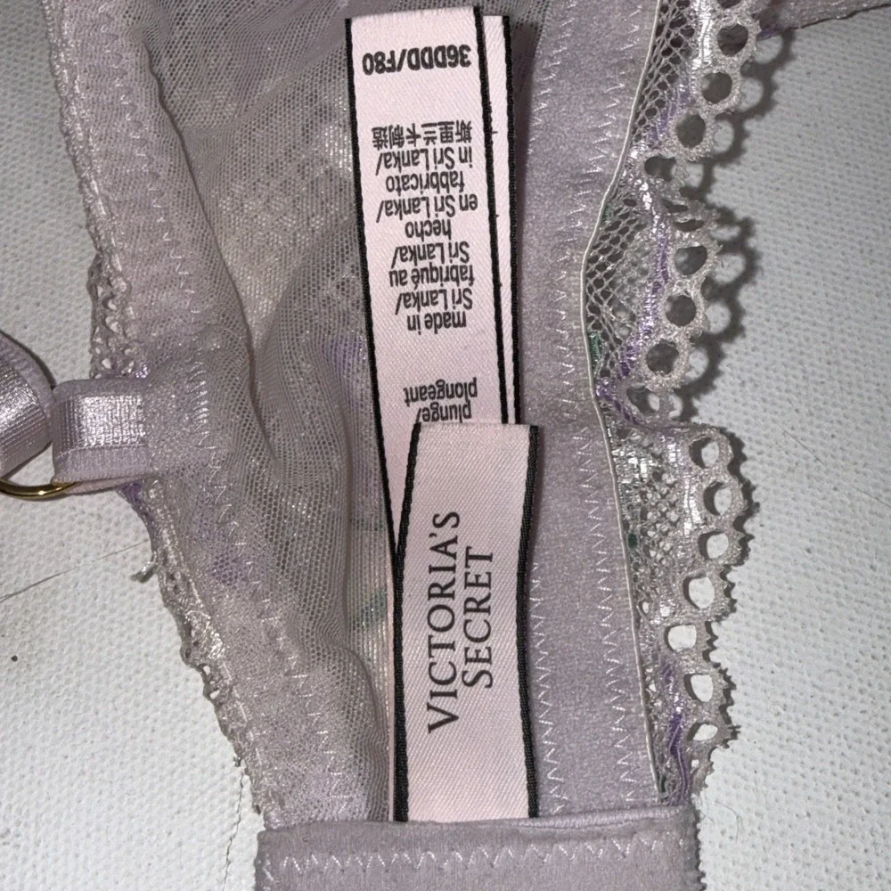 Victoria's Secret Dream Angel Embroidered Floral Lightly Lined Plunge‎ Bra 36DDD